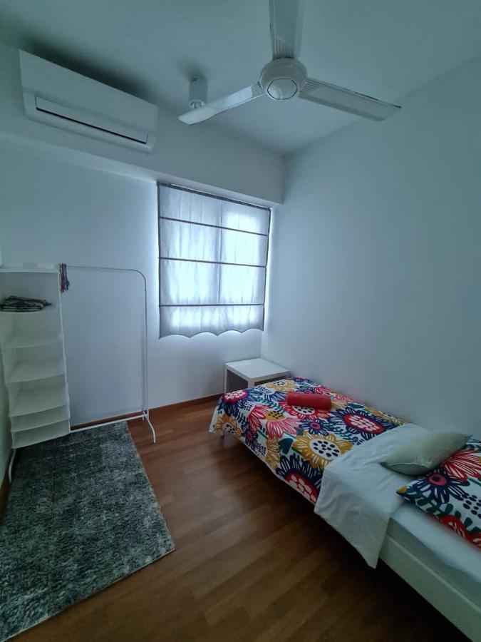 Homestay @ Bandar Seri Putra Kajang Exterior photo